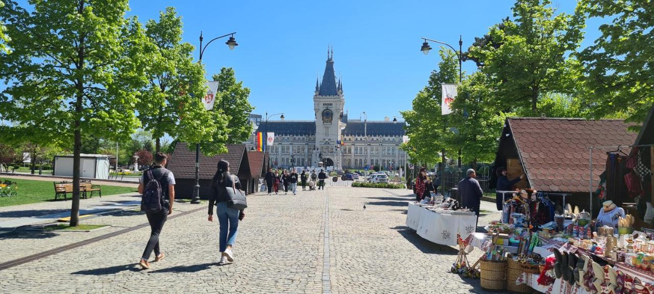 Genesis - Iasi City Center Exterior photo