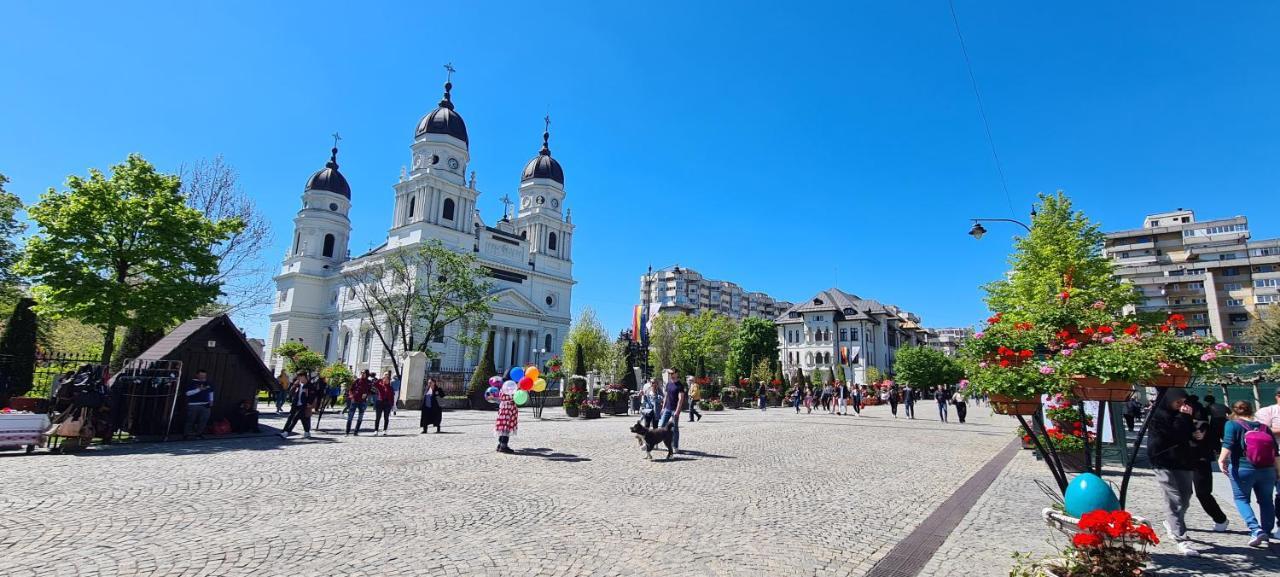 Genesis - Iasi City Center Exterior photo